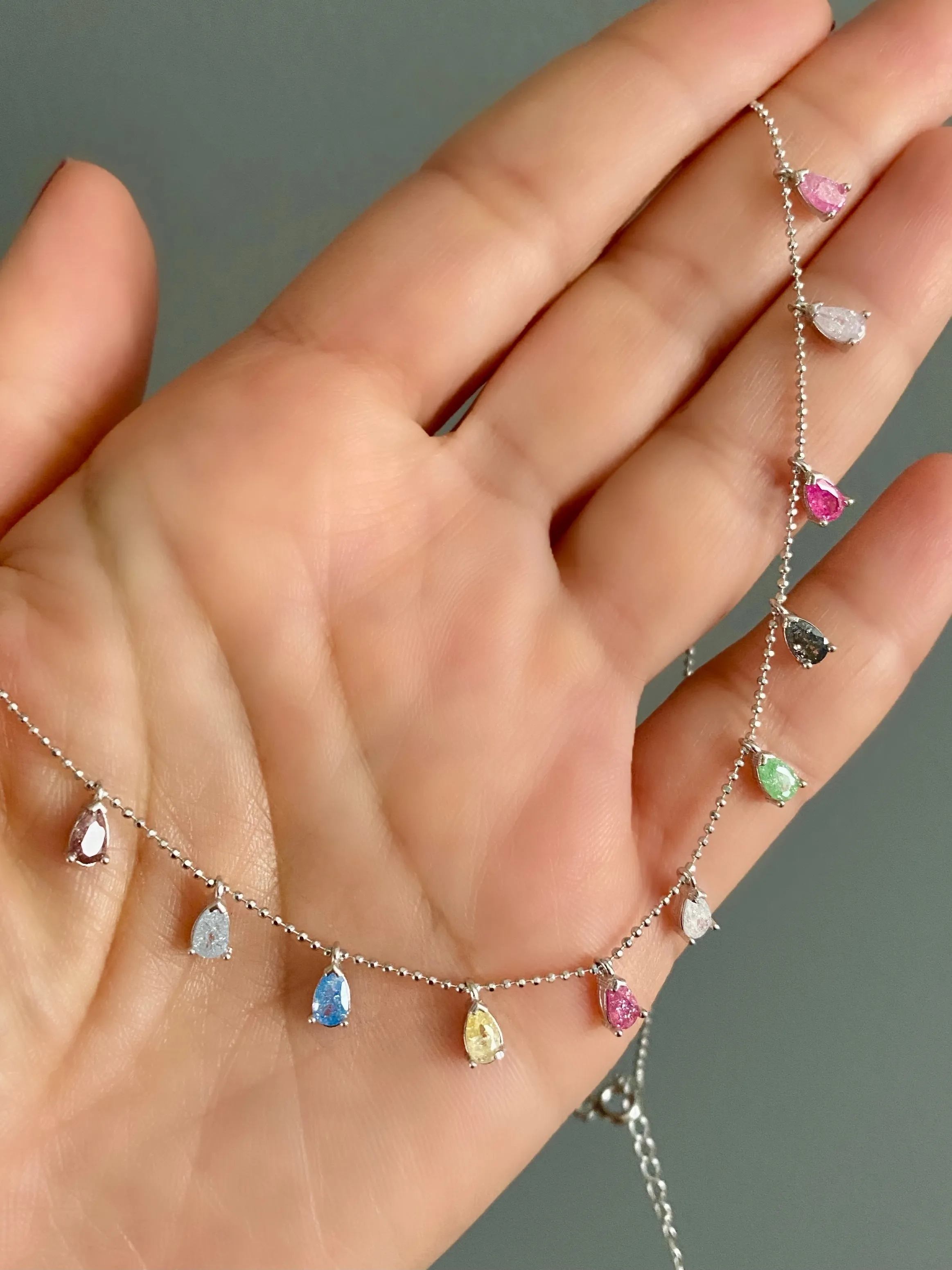 45 cm chain with droplet stones