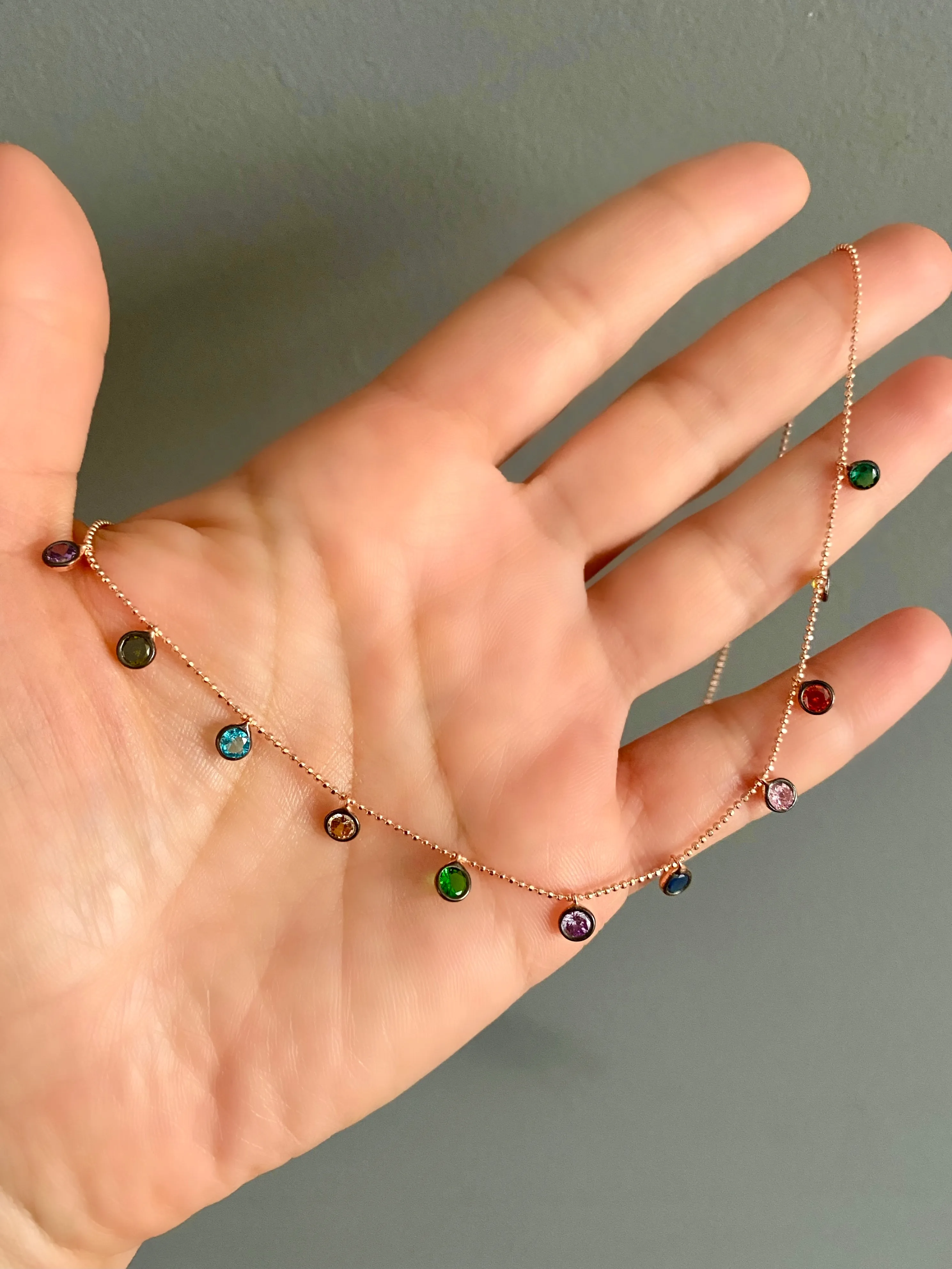 45 cm chain with droplet stones