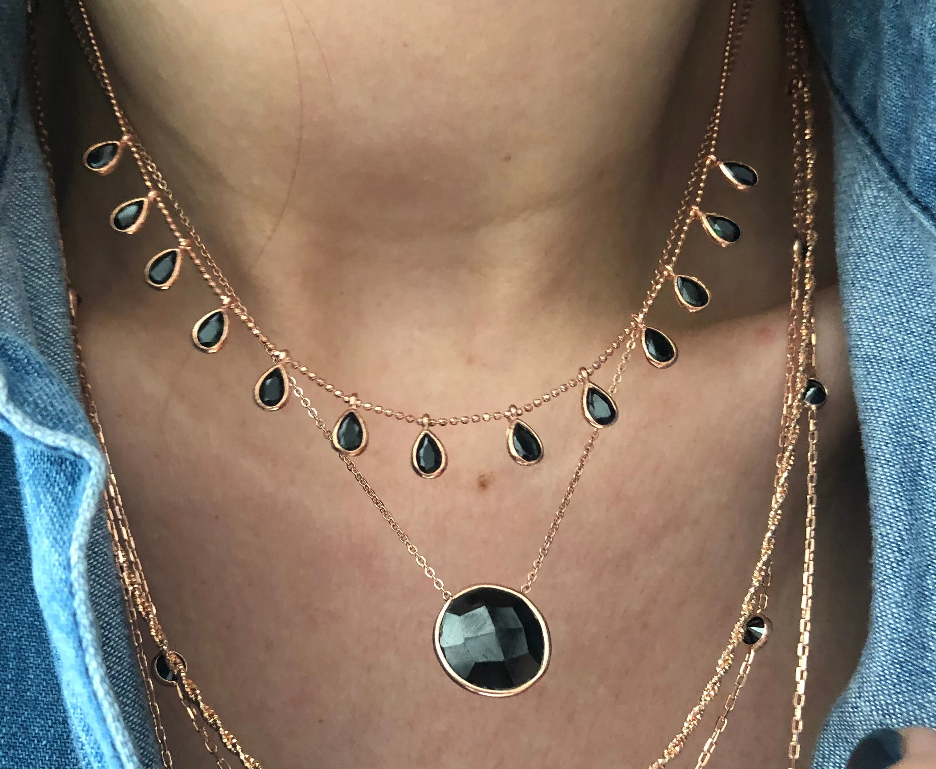 45 cm chain with droplet stones