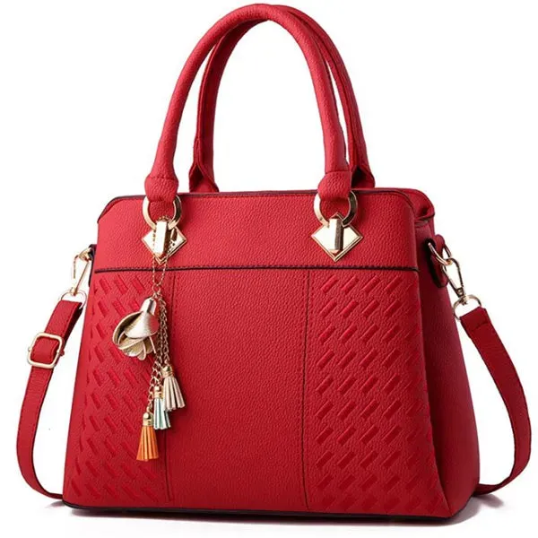 Chic Tassel Charm Crossbody Handbag