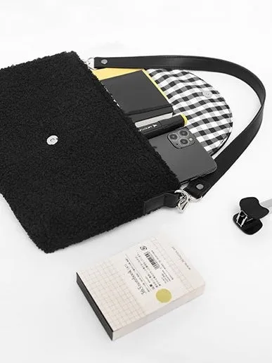 Fluff Shoulder Bag