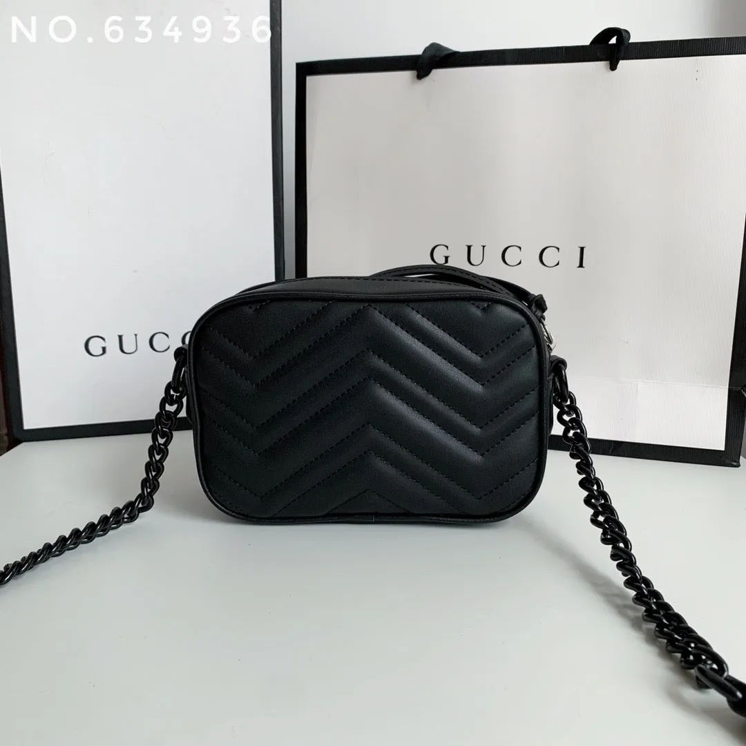 GC430 GC Marmont Small/Medium Shoulder Bag