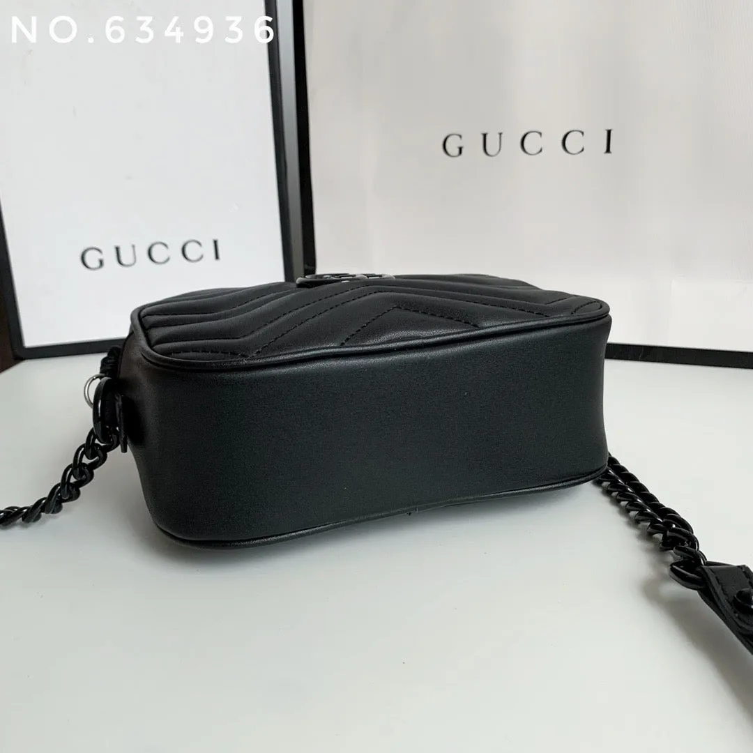 GC430 GC Marmont Small/Medium Shoulder Bag