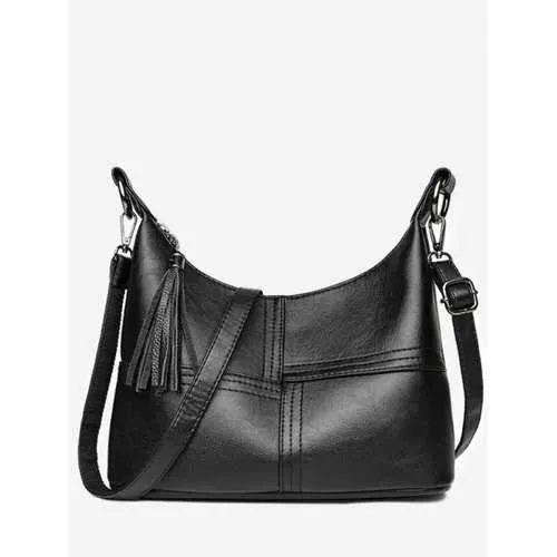 High Capacity Tassel Closure Shoulder Bag - Black