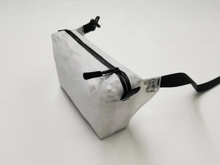 High Tail Designs - The Ultralight Fanny Pack "Plain"