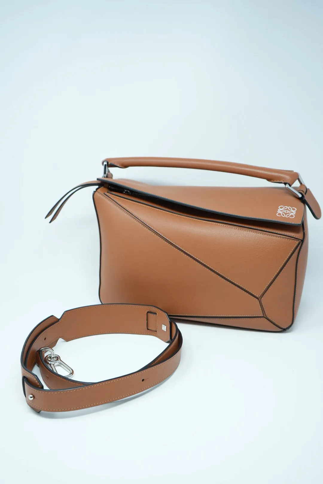 Loewe Medium Puzzle Bag Caramel