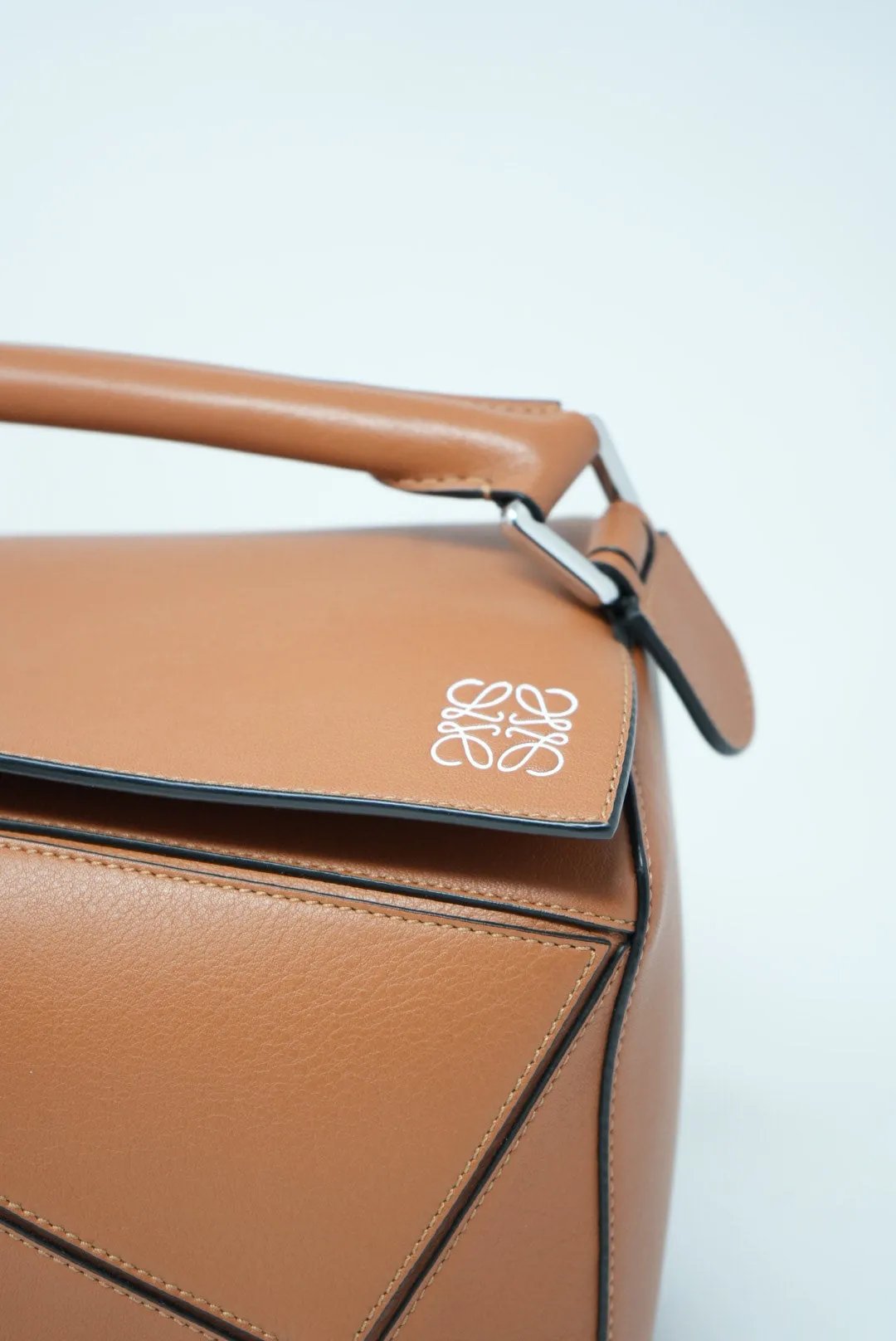 Loewe Medium Puzzle Bag Caramel