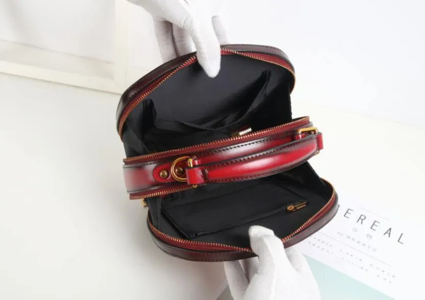 Lusso Leather Crossbody Round Bag