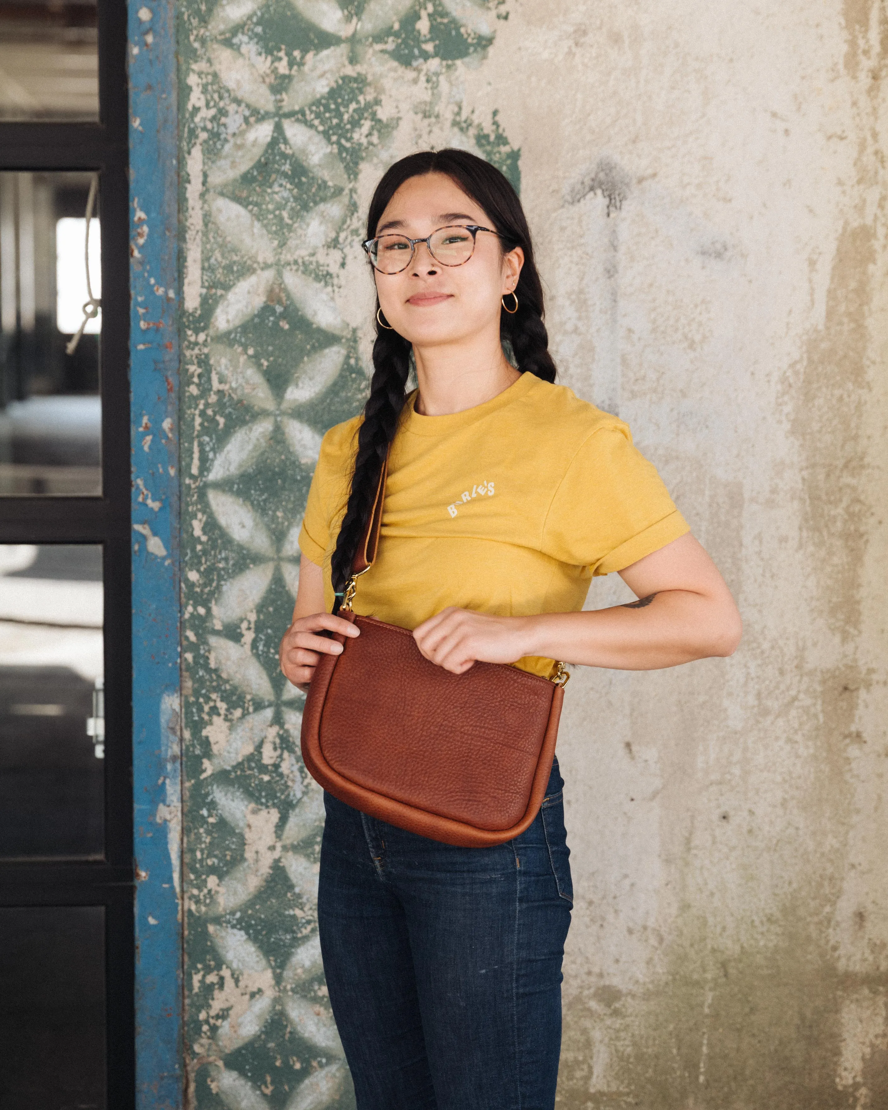 Macchiato Medium Crossbody Bag