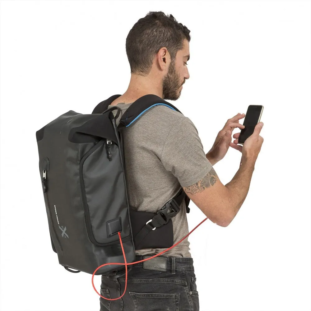 Miggo Agua Stormproof Versa Backpack for large DSLR