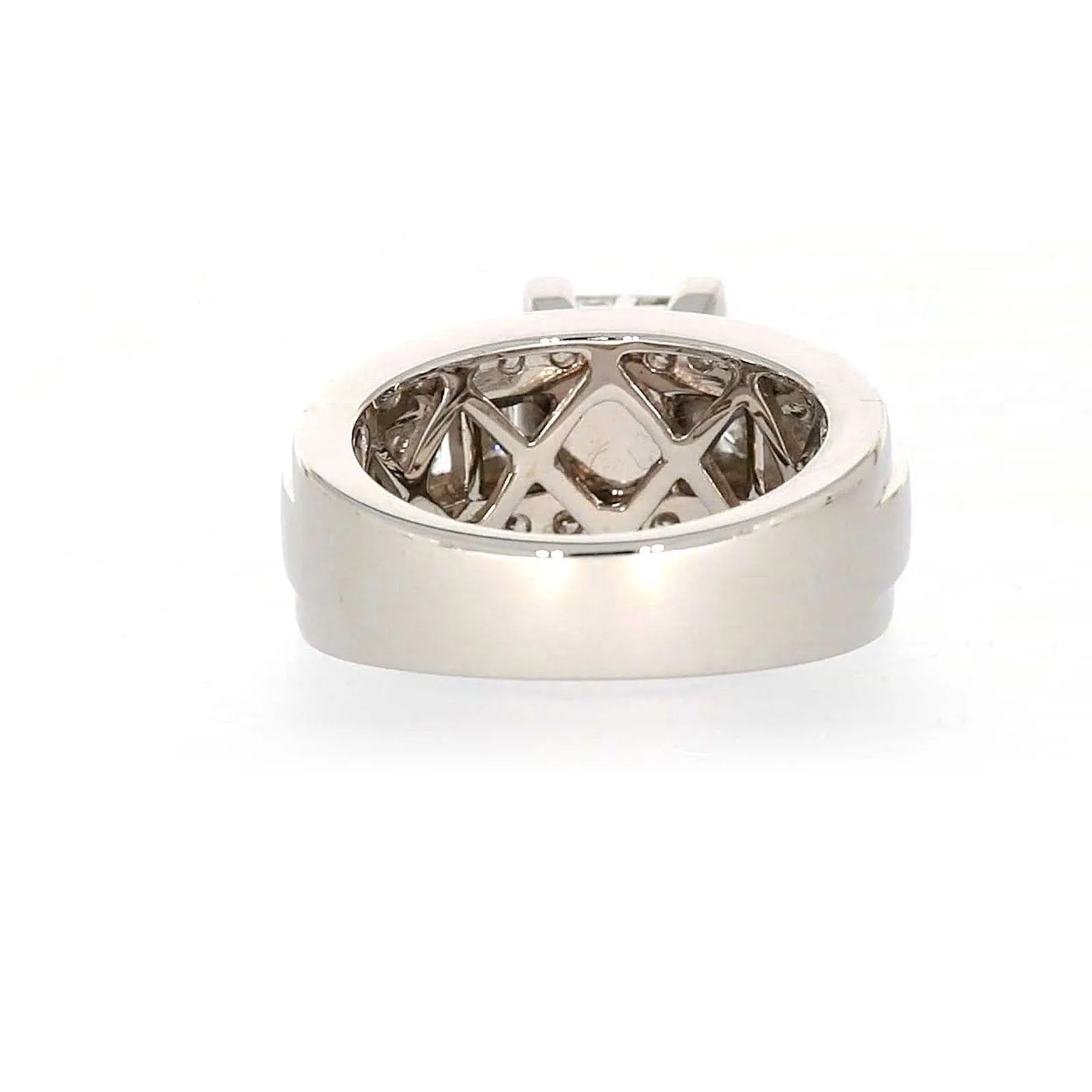 New York 14ct White Gold Round Brilliant & Princess Cut 2.65 CARAT tw of Diamonds Ring