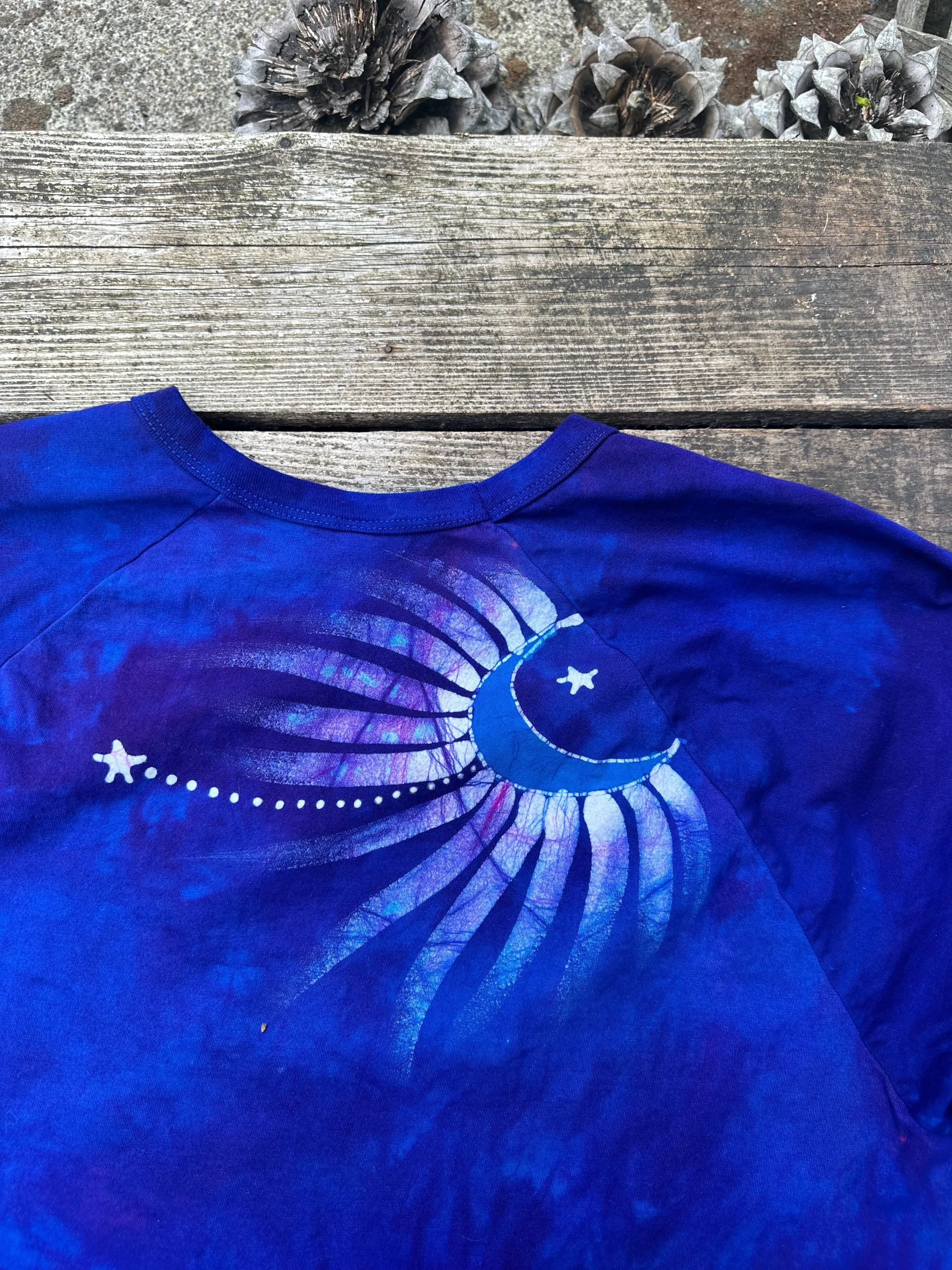 Purple and Blue Moonbeams Raglan Quarter Sleeves Batik Tee