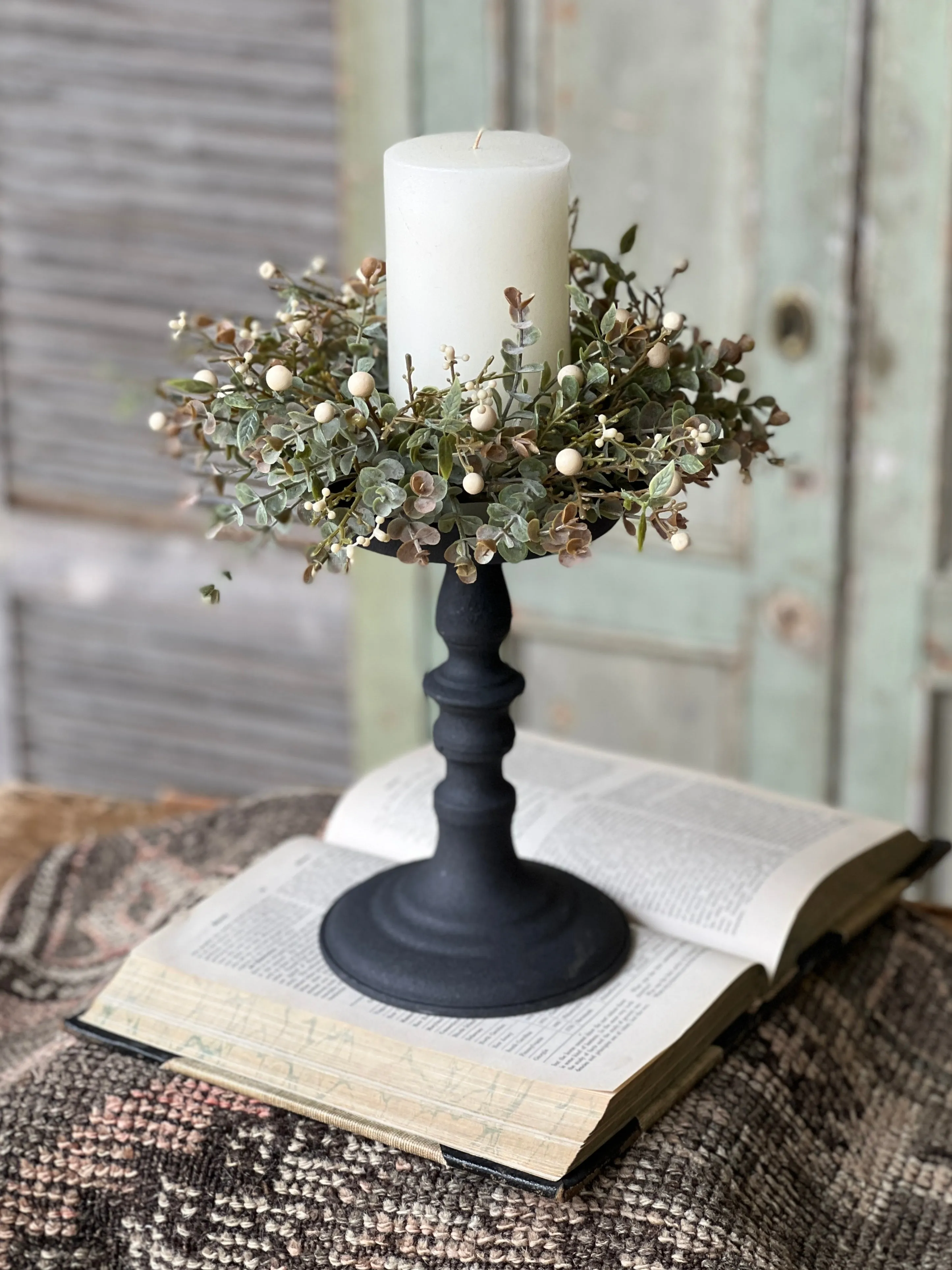 Verona Holder | 9" | Black | CASE PACK SPECIAL!  $3.95-48 *