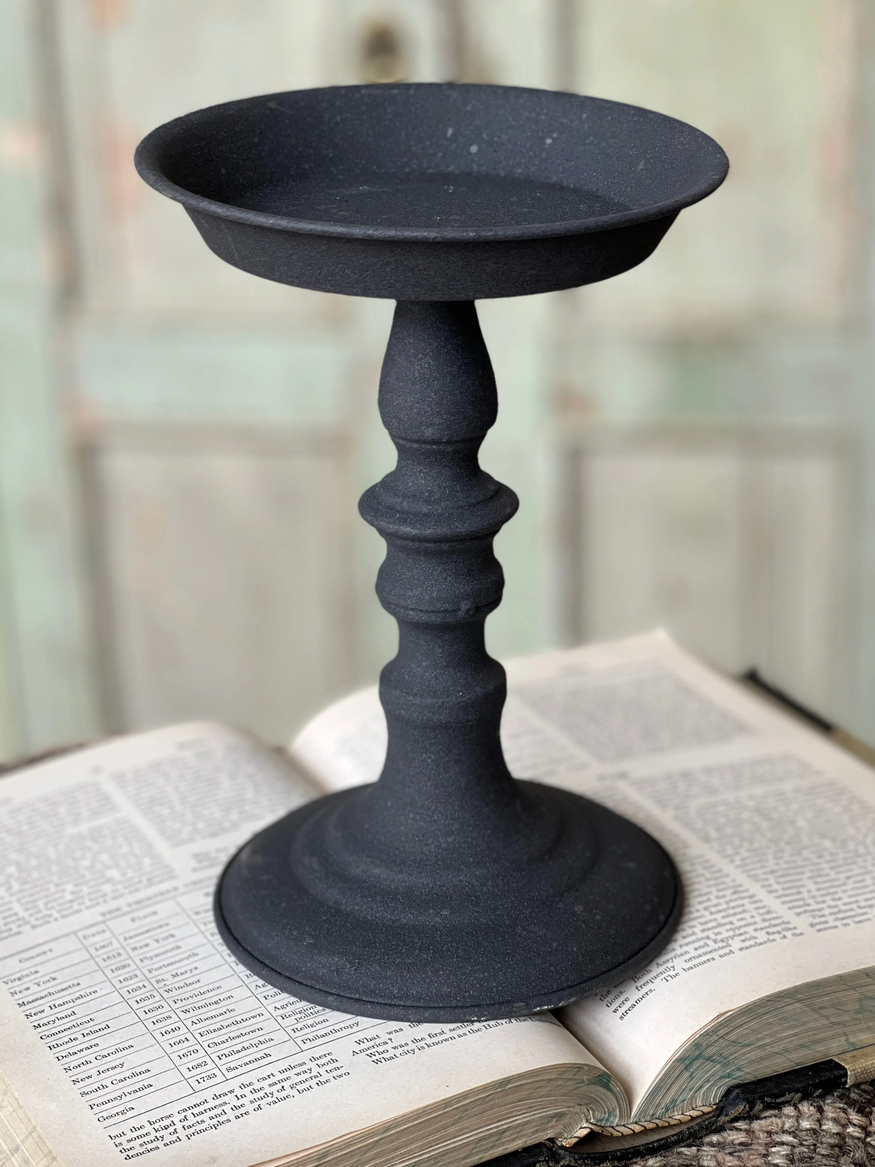 Verona Holder | 9" | Black | CASE PACK SPECIAL!  $3.95-48 *